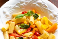 Roasted Red Pepper Sauce with Garlic & Basil for Pasta