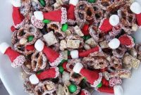 Festive Santa Hat Party Mix Recipe for Holiday Entertaining