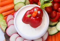 Festive Holiday Vegetable Tray Ideas for Entertaining