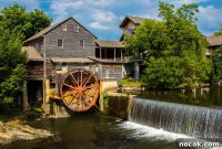 Pigeon Forge Travel Guide: Top Attractions and Things to Do