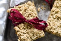 Christmas Cookie & Bar Tour: Pumpkin Caramel Oatmeal Bars