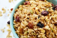 Homemade Berry Granola Recipe | Mini Chef Mondays