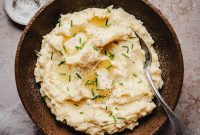 Creamy Horseradish Mashed Potatoes Recipe for Flavorful Sides