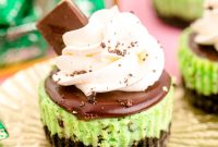 Oreo Chocolate Mint Mini Cheesecakes for St. Patrick’s Day