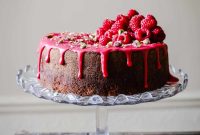 Gluten-Free Raspberry and Pistachio Cake Recipe