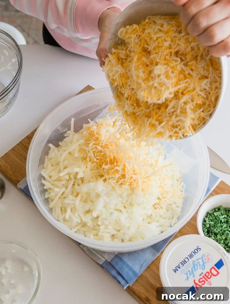 Cracker Barrel Hashbrown Casserole Copycat Recipe 5 img 112589 4