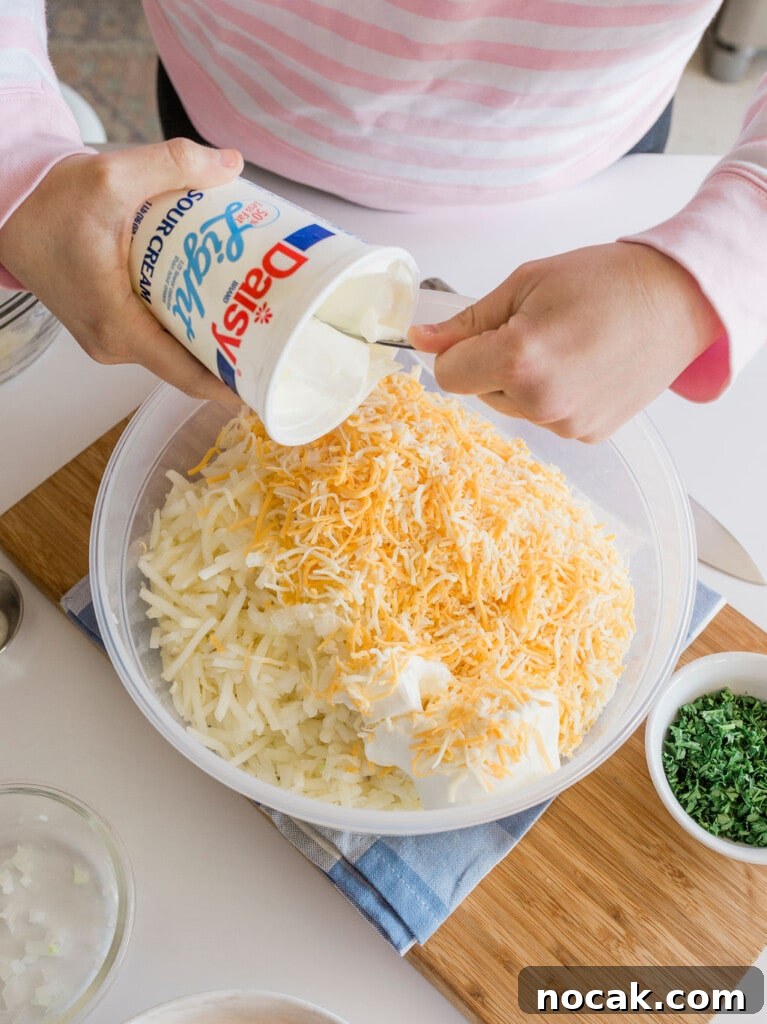 Cracker Barrel Hashbrown Casserole Copycat Recipe 6 img 112589 5