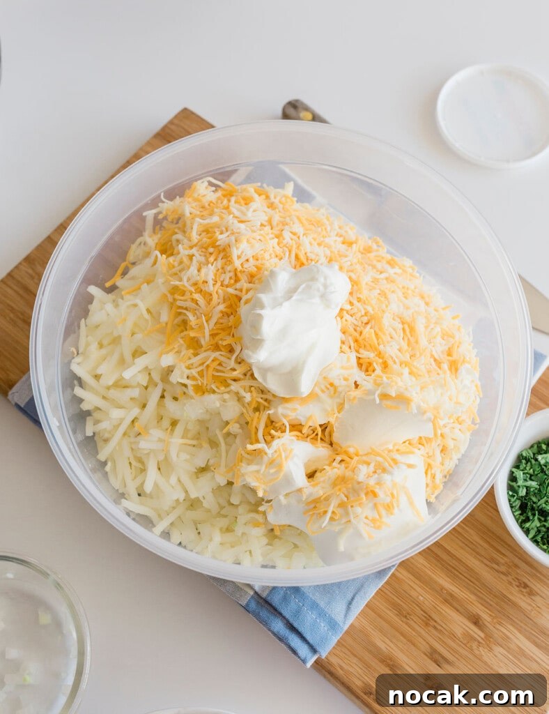 Cracker Barrel Hashbrown Casserole Copycat Recipe 7 img 112589 6
