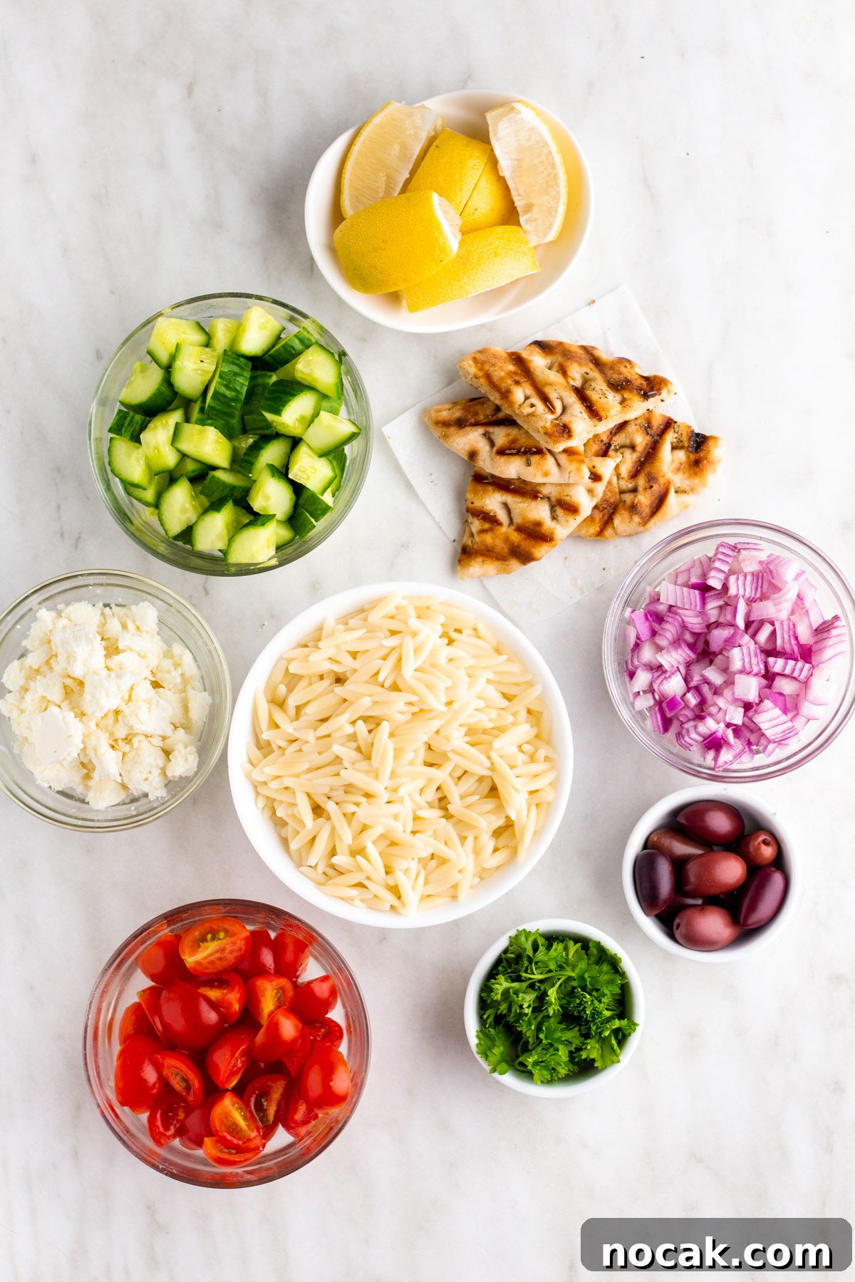 Gyro bowl ingredients chicken-gyro-bowl-ingredients