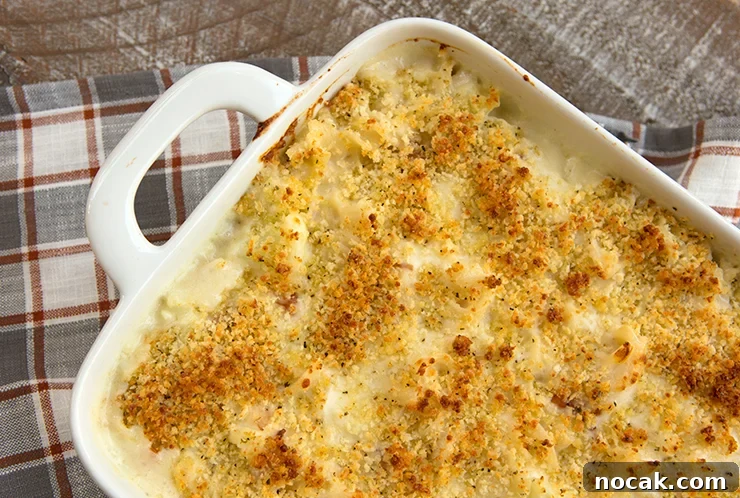 Cheesy Baked Cauliflower Pasta Casserole 4 img 11952 3