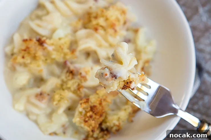 Cheesy Baked Cauliflower Pasta Casserole 7 img 11952 6