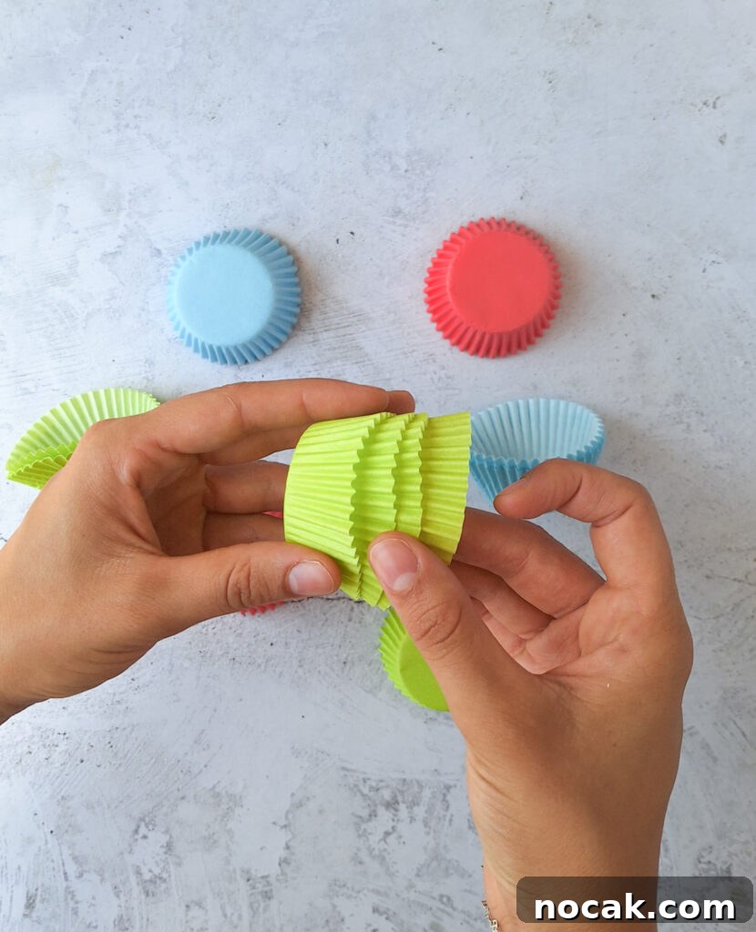 DIY Cupcake Liner Flowers: Step-by-Step Paper Flower Craft Tutorial 4 img 148723 3