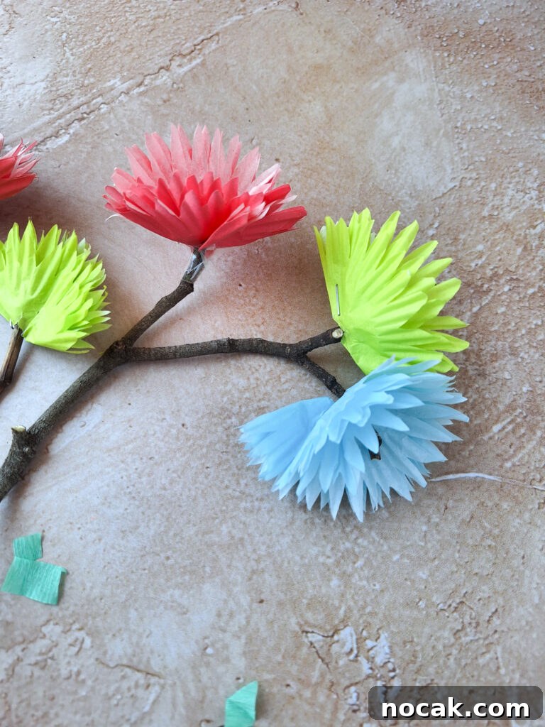 DIY Cupcake Liner Flowers: Step-by-Step Paper Flower Craft Tutorial 9 img 148723 8