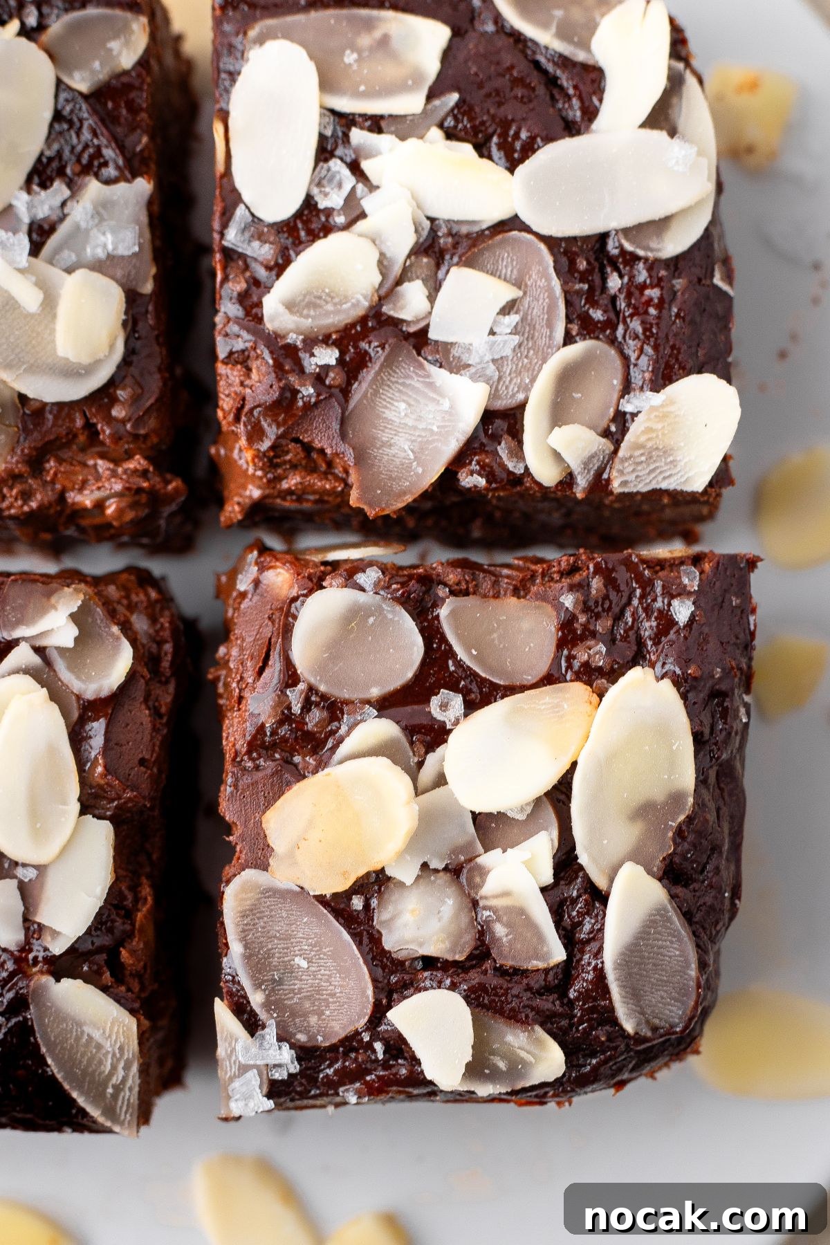 27 High-Protein Fall Snacks to Help You Build Muscle 10 Flourless Cottage Cheese Brownies