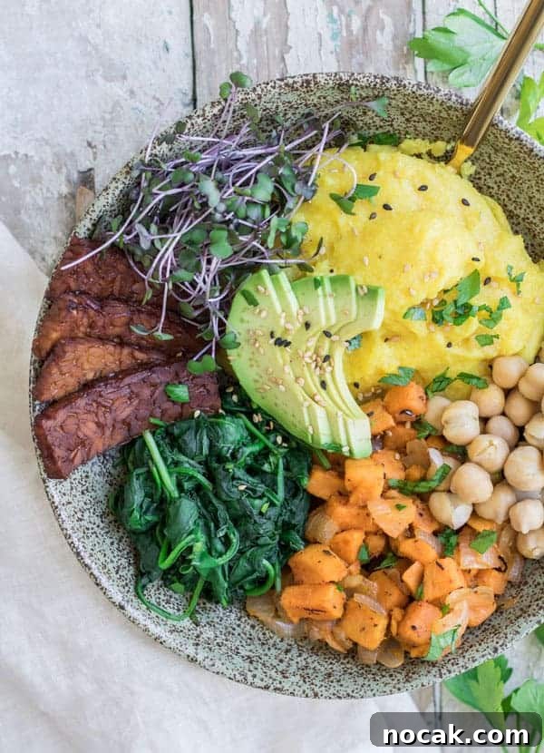 Protein-Packed Vegan Breakfast Bowl with Tempeh Bacon 3 Nourishing vegan breakfast bowl with tempeh bacon2