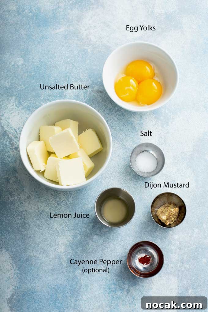 Hollandaise sauce ingredients