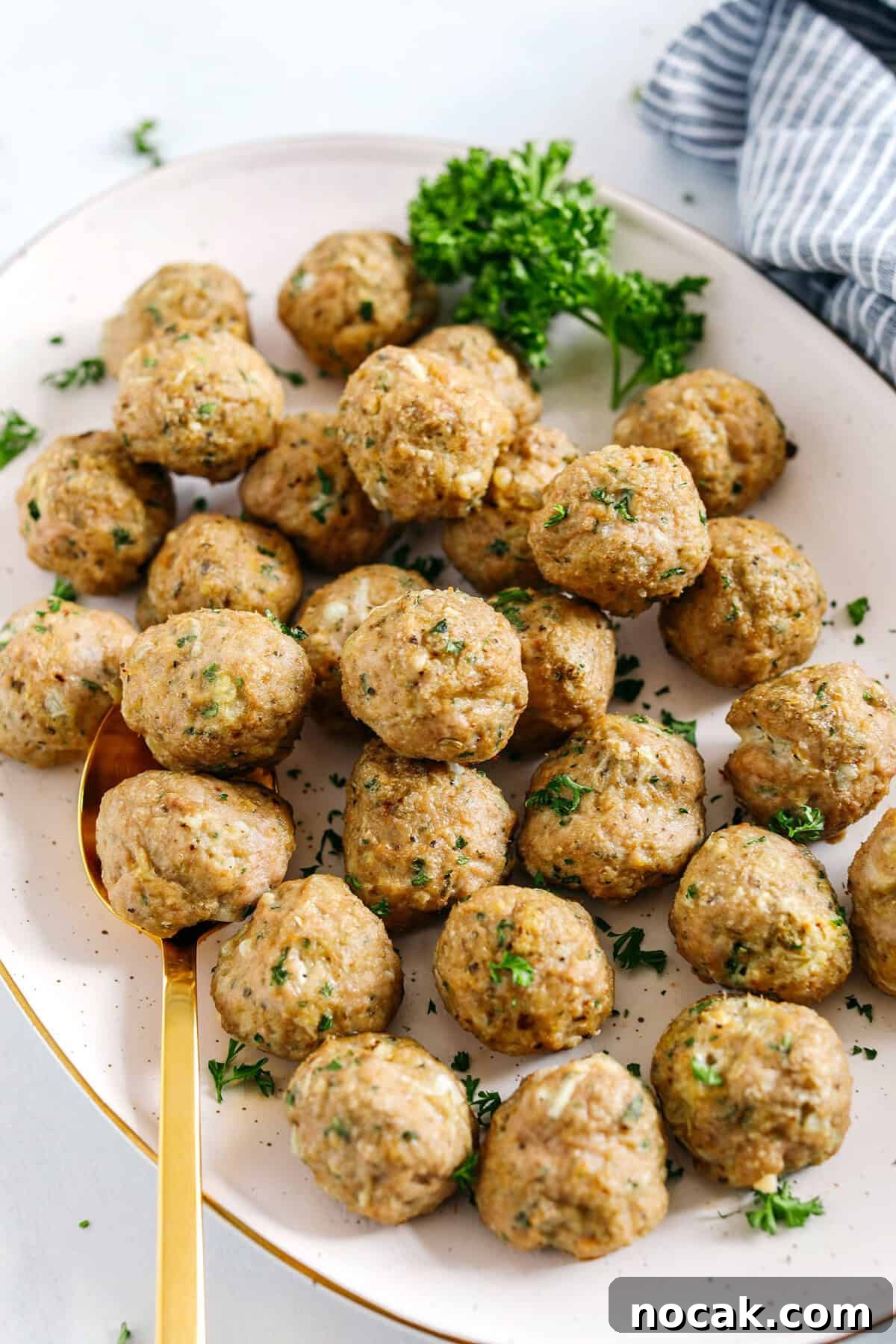Juicy Turkey Meatballs with Garlic and Herbs 4 These Easy Turkey Meatballs are tender, juicy and packed with flavor! Made with just a few simple ingredients in under 30 minutes, these baked homemade meatballs can be added to any favorite dish!