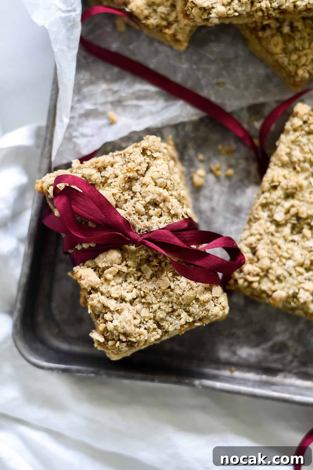 Christmas Cookie & Bar Tour: Pumpkin Caramel Oatmeal Bars 3 img 2879 2