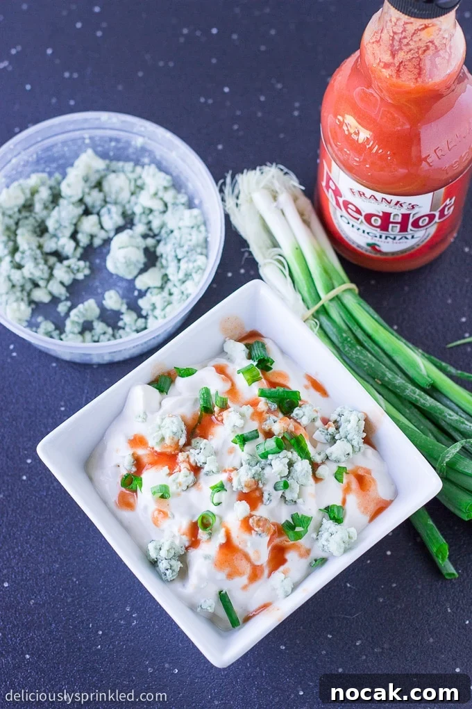 Buffalo Bleu Cheese Dip, Appetizer, Easy Dip Recipe, Football Party Appetizers. Recipe by deliciouslysprinkled.com