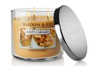 Beyond Sugar: My Obsession with Seasonal Scents and Holiday Fragrances