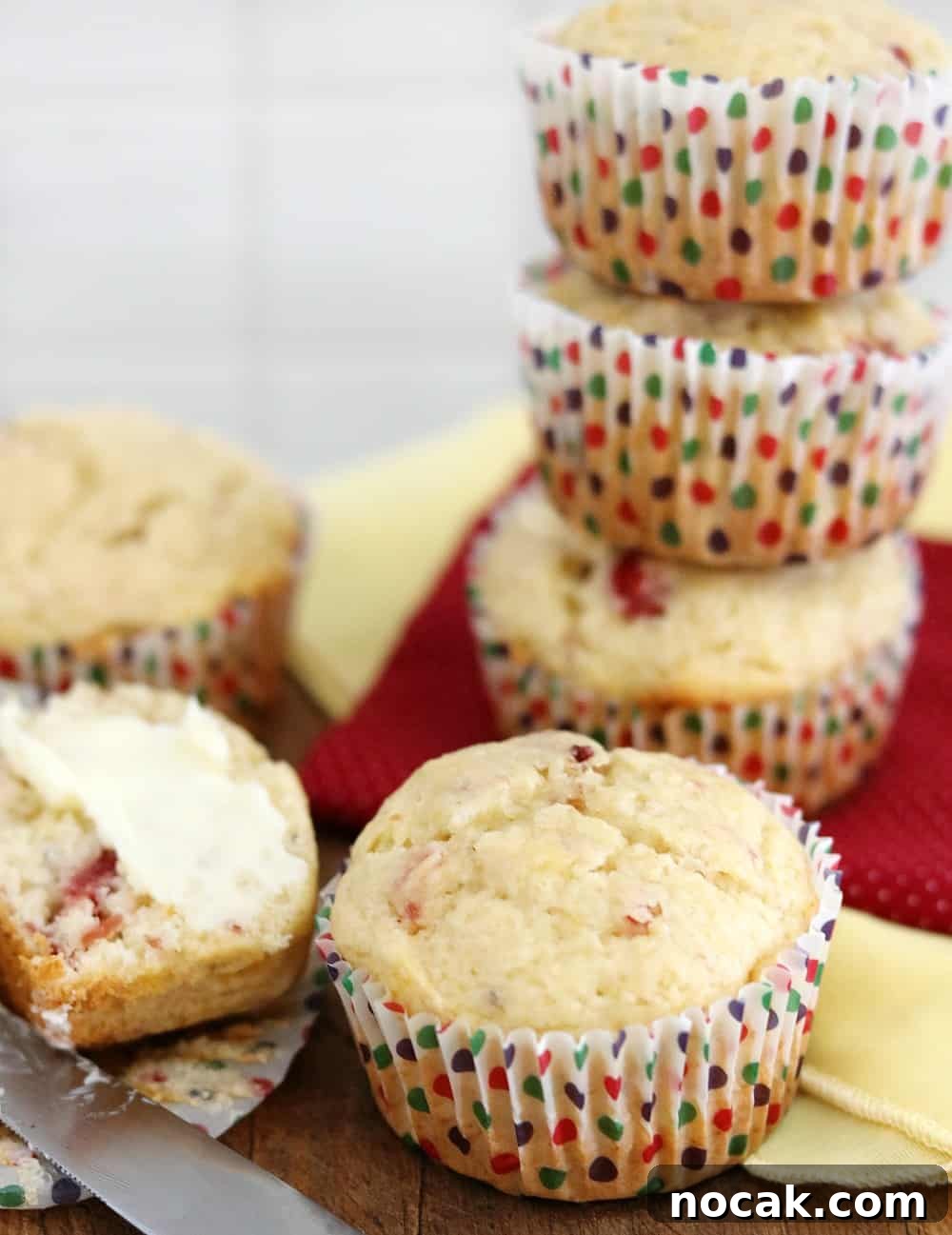 Cranberry Orange Muffins with Low-Carb Recipe 10 img 7684 9