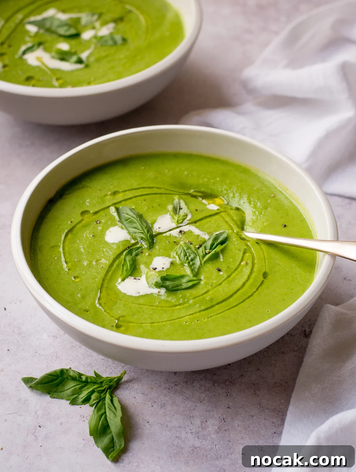 Lemony Fennel and Pea Soup with Fresh Herbs 8 Broccoli and Pea Soup
