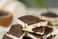 No-Bake Chocolate Chip Cookie Dough Protein Bark