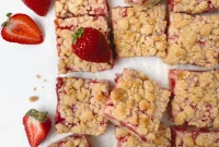 Homemade Strawberry Crumb Bars Recipe