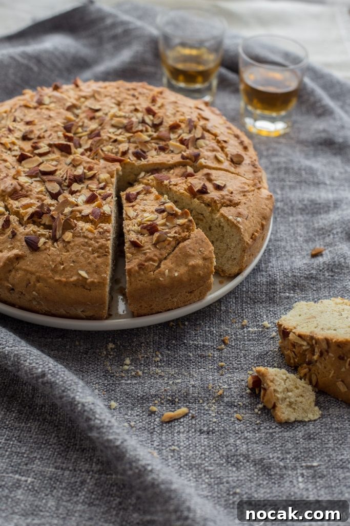 Tuscan Mountain Almond Cake Recipe 4 torta di mandorle