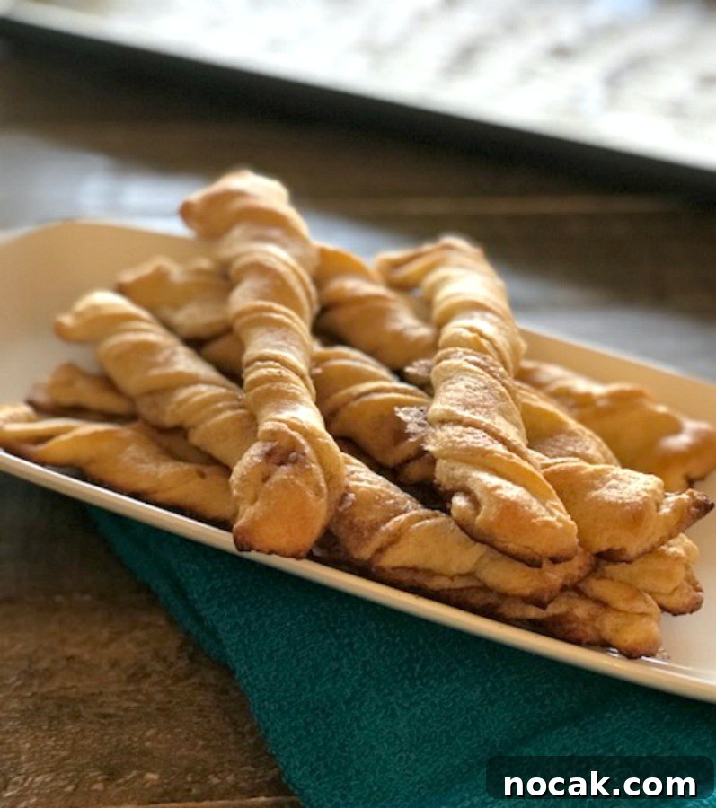 Finished cinnamon twists with glaze