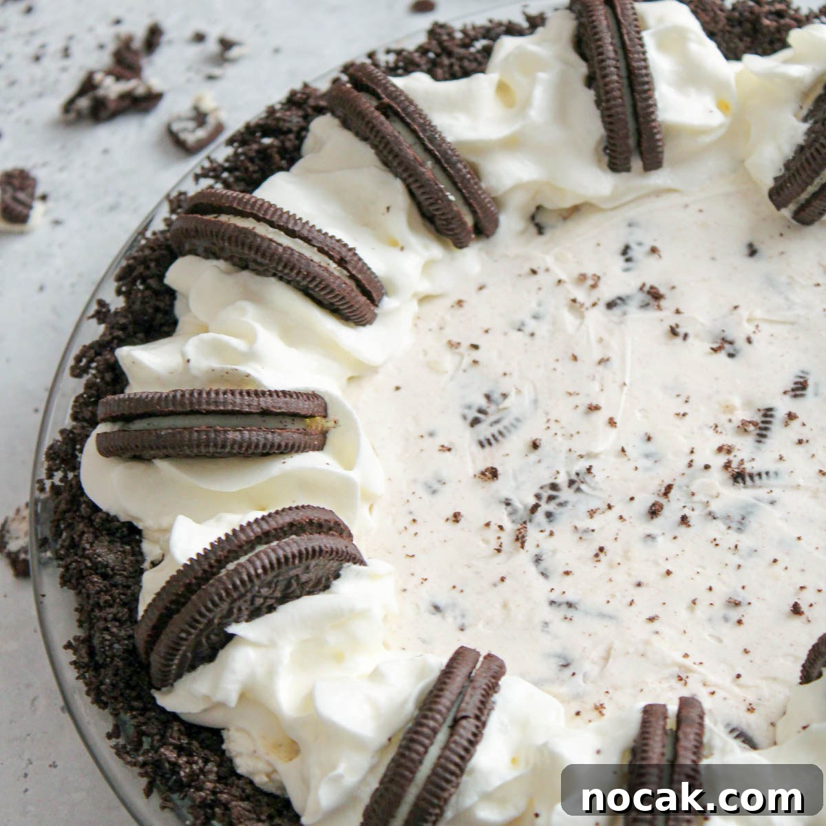 How to Meal Prep Your Thanksgiving Dinner 14 Oreo Pie with whipped cream and Oreos on top.